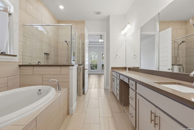 416 Pyrmont, New Braunfels, TX 78132