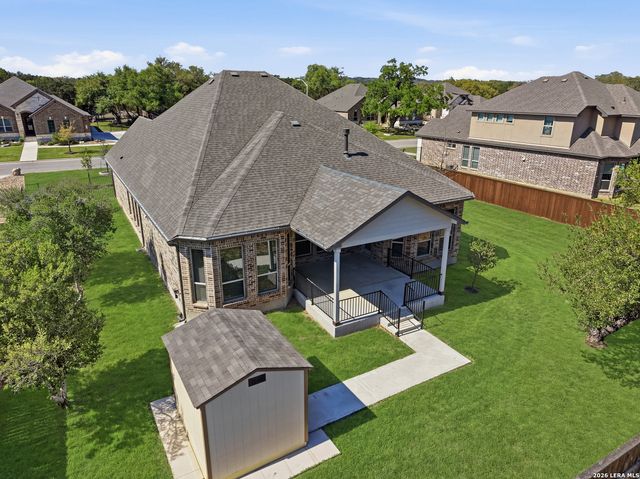 416 Pyrmont, New Braunfels, TX 78132