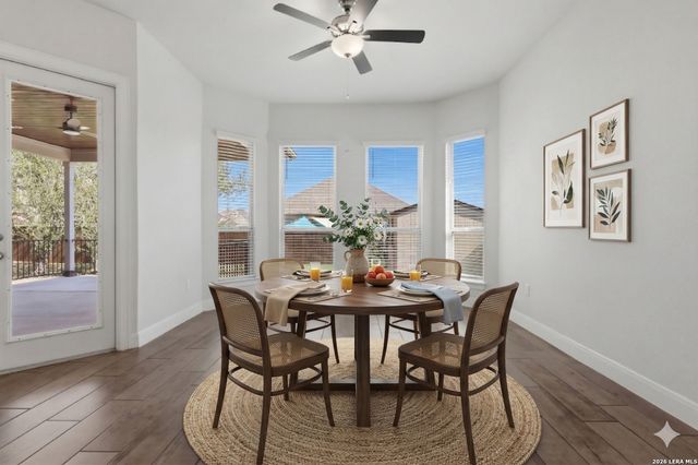 416 Pyrmont, New Braunfels, TX 78132