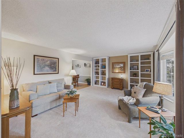 8135 S Ogden St, Centennial, CO 80122