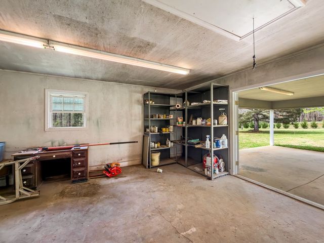 44 Big Sky Drive, Hamilton, GA 31811