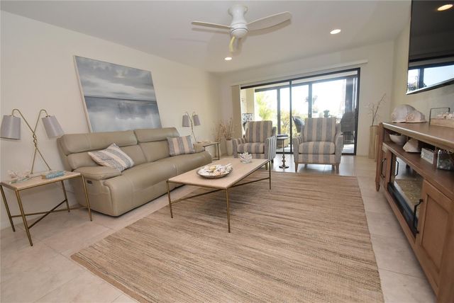 1510 PELICAN POINT DR BA168, Sarasota, FL 34231