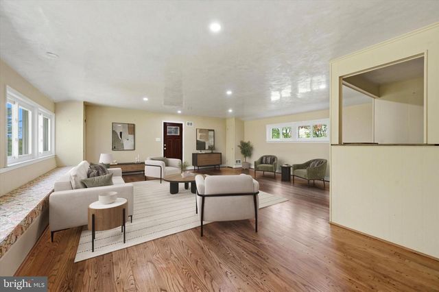 110 PONDS EDGE DR, Chadds Ford, PA 19317