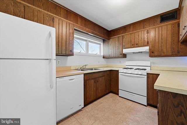 110 PONDS EDGE DR, Chadds Ford, PA 19317