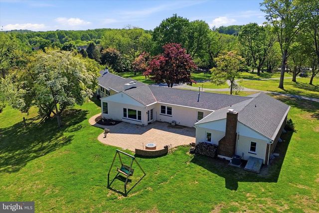 110 PONDS EDGE DR, Chadds Ford, PA 19317