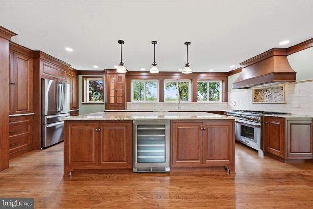 110 PONDS EDGE DR, Chadds Ford, PA 19317
