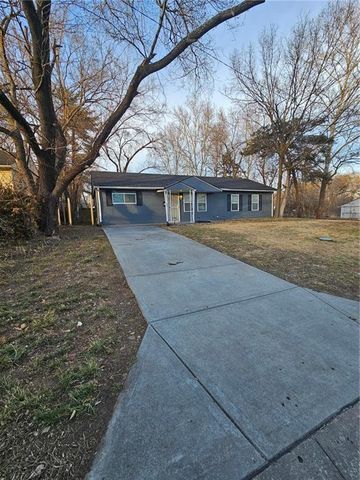 4818 E 45TH Street, Kansas City, MO 64130