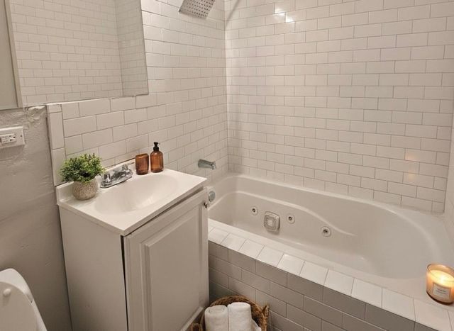 4818 E 45TH Street, Kansas City, MO 64130