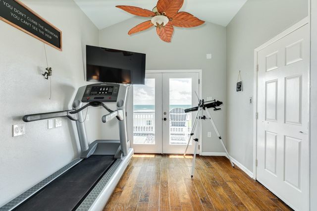 23115 Gulf Drive, Galveston, TX 77554