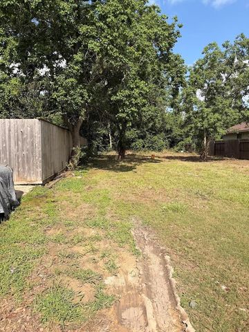 16142 Maladi Drive, Houston, TX 77053