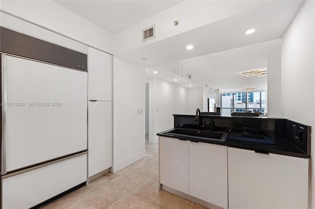 3101 S Ocean Drive 1504, Hollywood, FL 33019