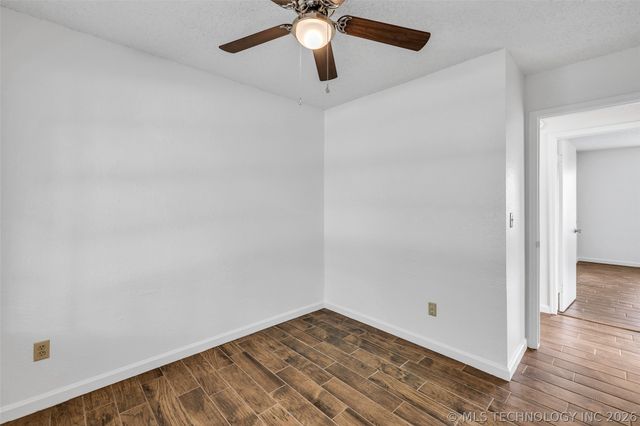 501 W 26th Street, Sand Springs, OK 74063