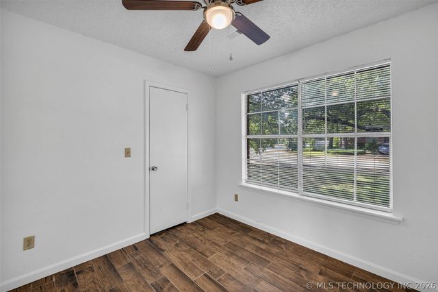 501 W 26th Street, Sand Springs, OK 74063