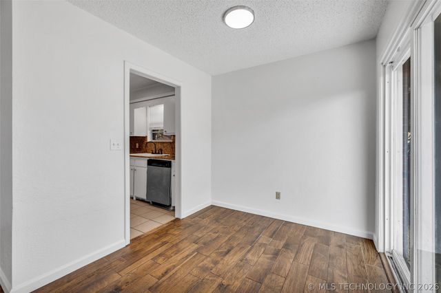 501 W 26th Street, Sand Springs, OK 74063