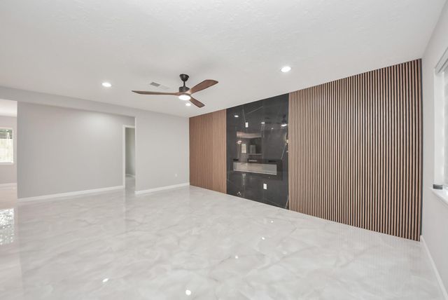 1503 Locklaine Drive, Pasadena, TX 77502
