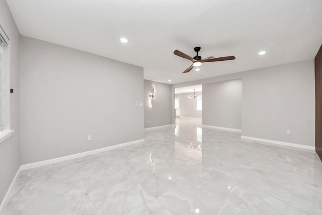 1503 Locklaine Drive, Pasadena, TX 77502