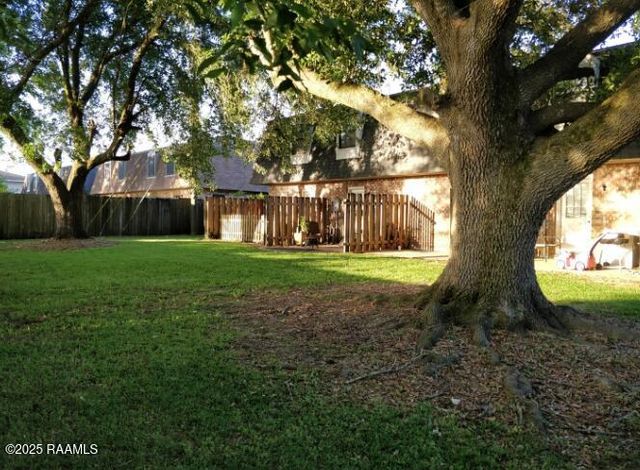 502 Chemin Metairie Road B, Youngsville, LA 70592