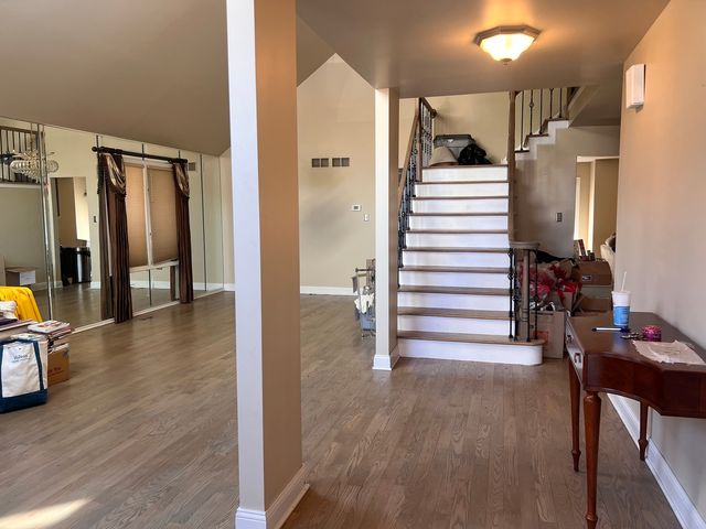 9848 S Beverly Avenue, Chicago, IL 60643