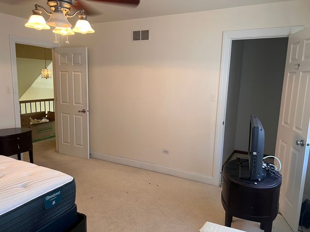 9848 S Beverly Avenue, Chicago, IL 60643