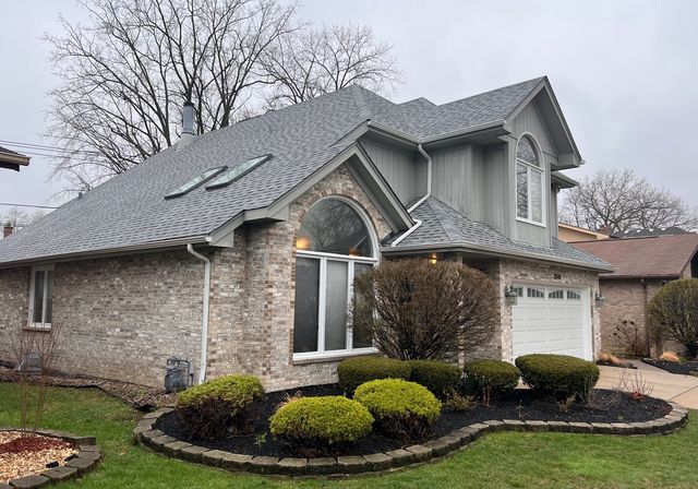 9848 S Beverly Avenue, Chicago, IL 60643