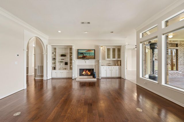 5303 Weston Drive, Fulshear, TX 77441