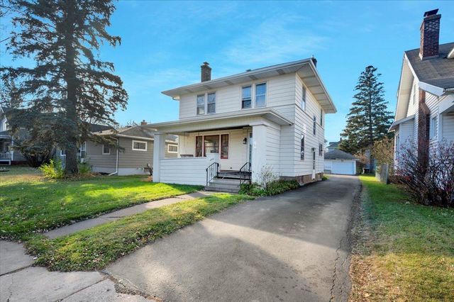2333 Hughitt Ave, Superior, WI 54880