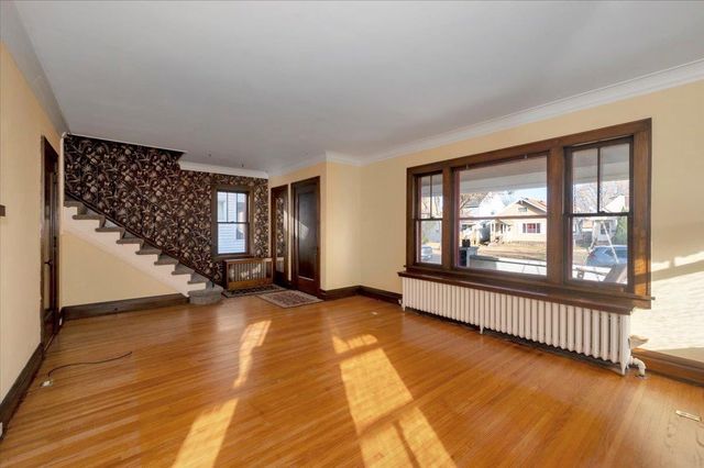 2333 Hughitt Ave, Superior, WI 54880