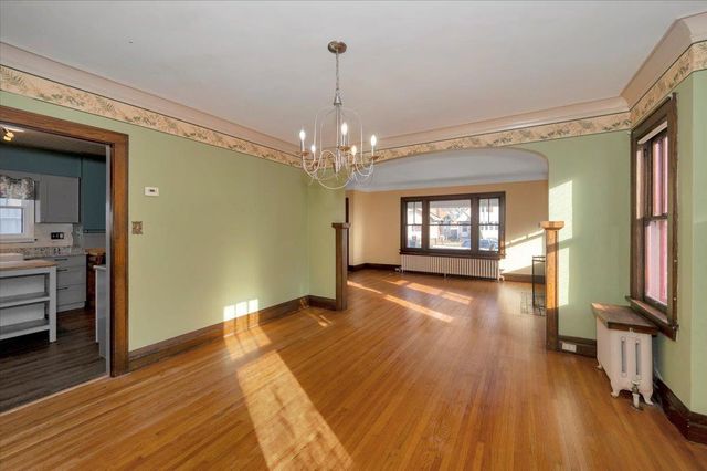 2333 Hughitt Ave, Superior, WI 54880