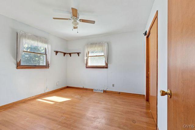 6302 Jane Lane, Cicero, NY 13039