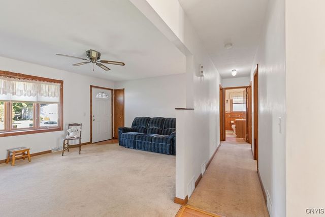 6302 Jane Lane, Cicero, NY 13039