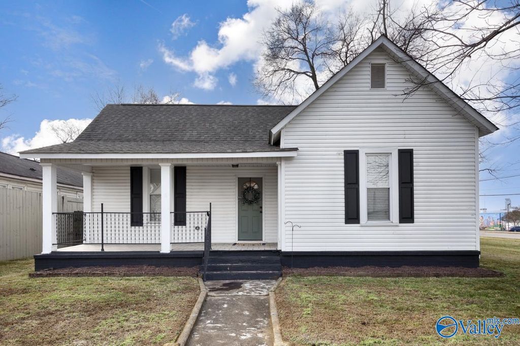 221 Beirne Avenue, Huntsville, AL 35801
