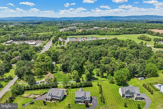 17351 HARMONY VISTA DR, Hamilton, VA 20158