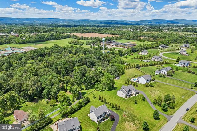 17351 HARMONY VISTA DR, Hamilton, VA 20158