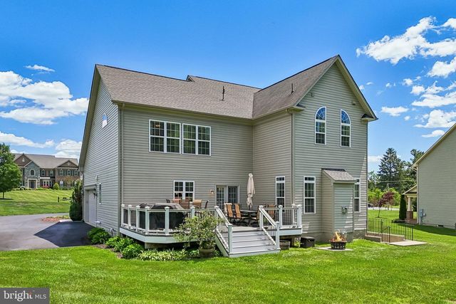 17351 HARMONY VISTA DR, Hamilton, VA 20158