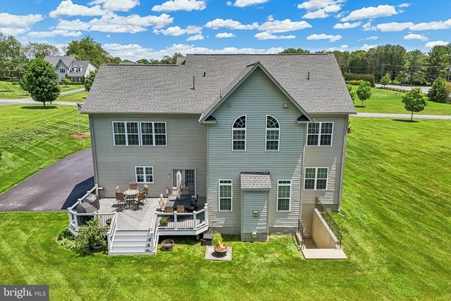 17351 HARMONY VISTA DR, Hamilton, VA 20158