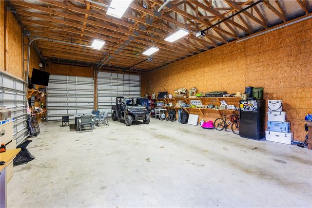 4069 Bobwhite, Robstown, TX 78380