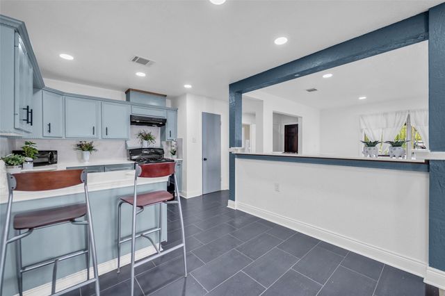 4011 Markley Street, Houston, TX 77087