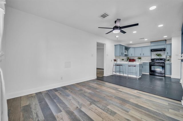 4011 Markley Street, Houston, TX 77087