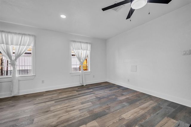 4011 Markley Street, Houston, TX 77087