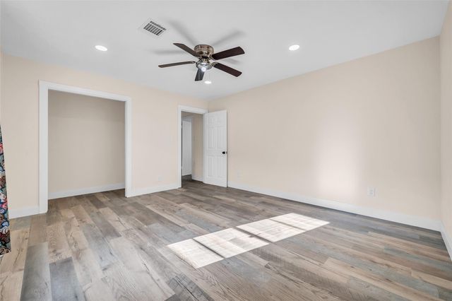 4011 Markley Street, Houston, TX 77087