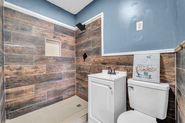 4011 Markley Street, Houston, TX 77087