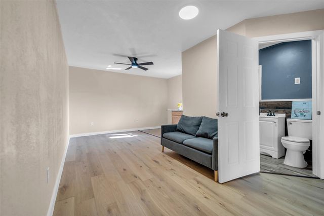 4011 Markley Street, Houston, TX 77087