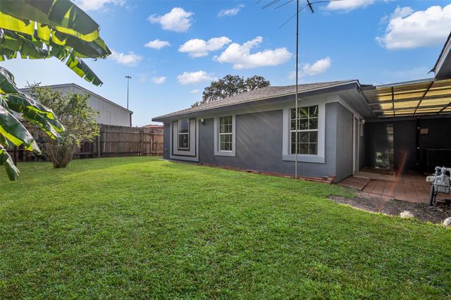 4011 Markley Street, Houston, TX 77087