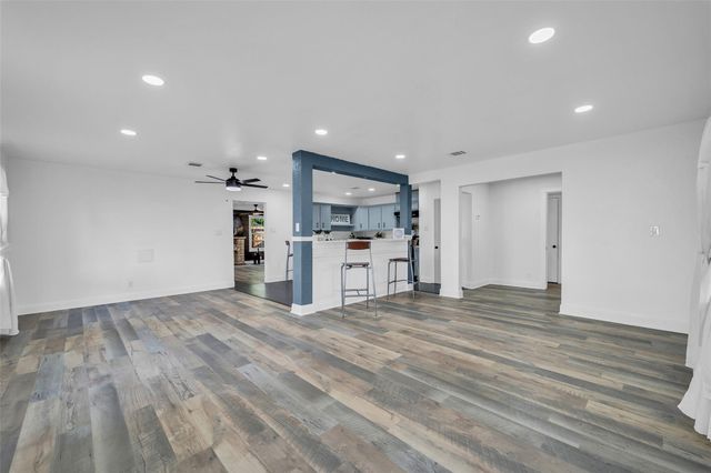 4011 Markley Street, Houston, TX 77087