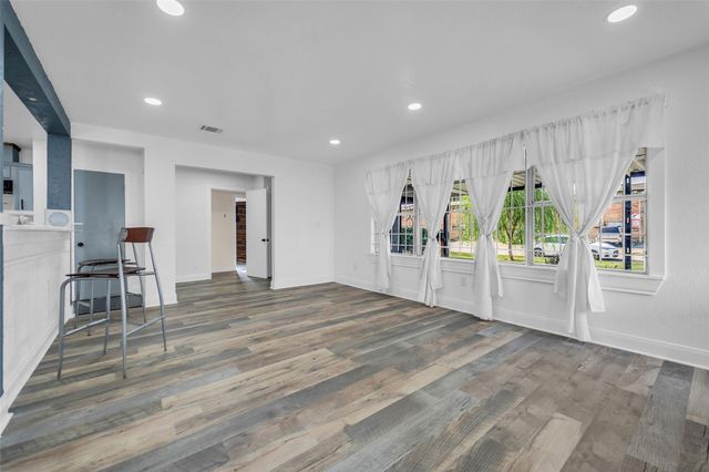 4011 Markley Street, Houston, TX 77087