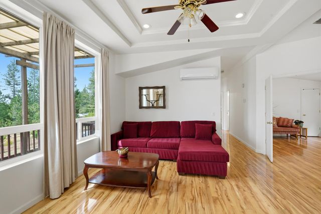 15264 Airport Rd, Nevada City, CA 95959