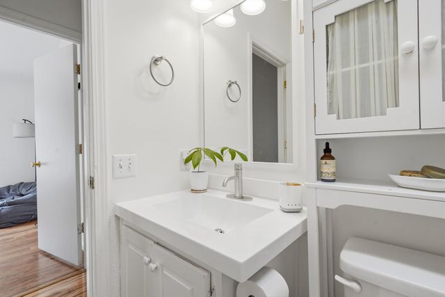 15264 Airport Rd, Nevada City, CA 95959