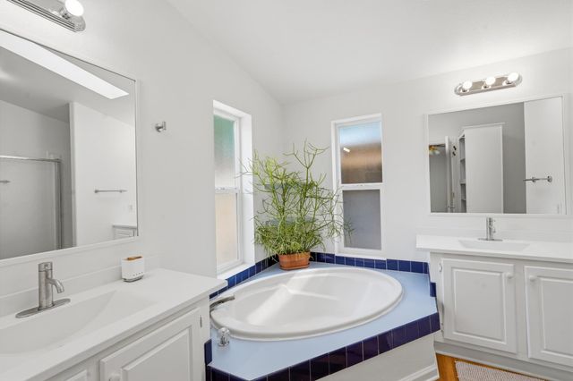 15264 Airport Rd, Nevada City, CA 95959