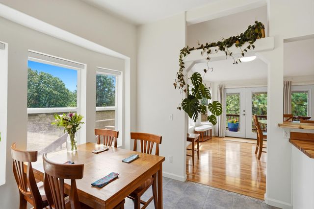 15264 Airport Rd, Nevada City, CA 95959
