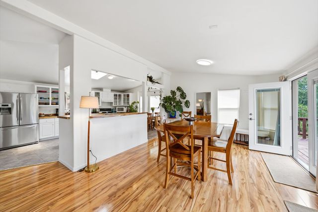 15264 Airport Rd, Nevada City, CA 95959
